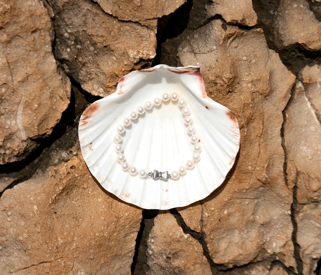 [VWCB10] 8-8.5mm White Freshwater Pearl Bracelet
