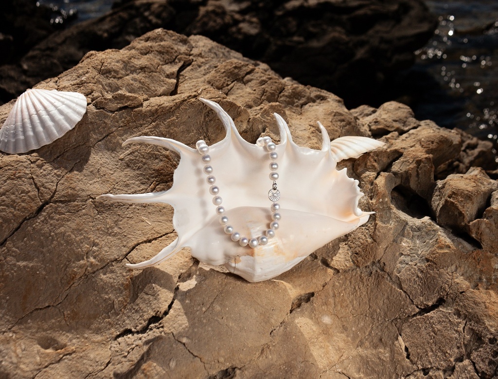 [VWCN08] 9-10mm A White Freshwater Pearl Necklace