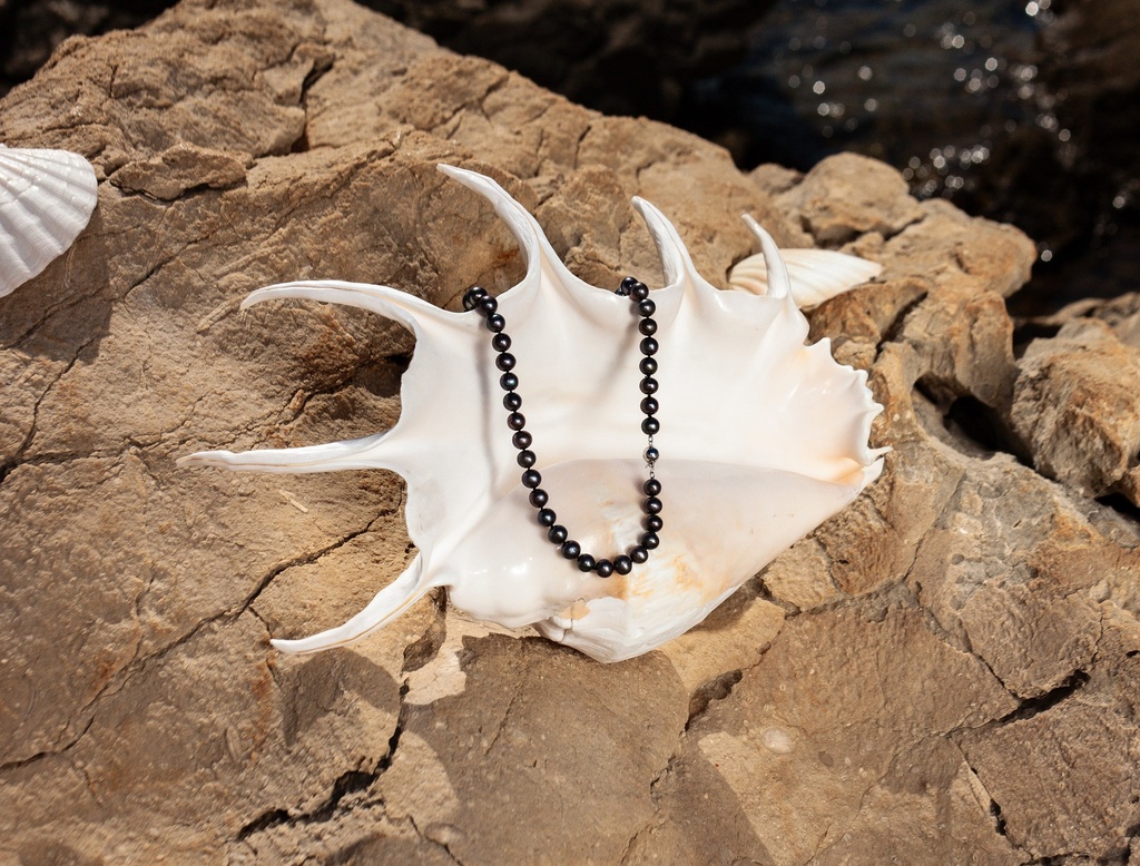 [VSEN13] 9-10mm AA+ Black Freshwater Pearl Necklace