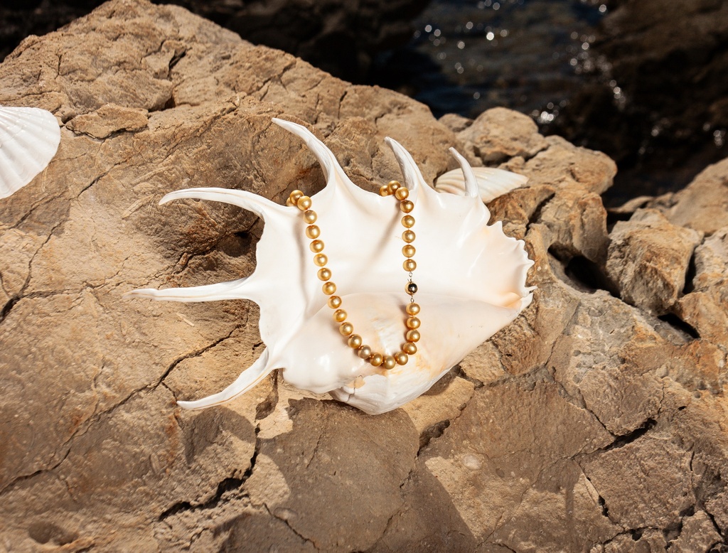 [VSEN10] 9-10mm AA+ Golden Colour Freshwater Pearl Necklace