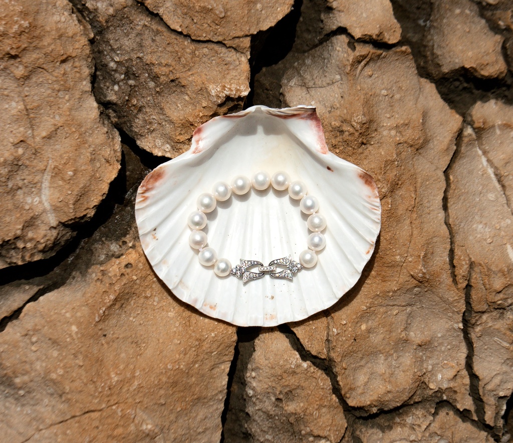 [VWCB05] 9-10mm A White Freshwater Pearl Bracelet